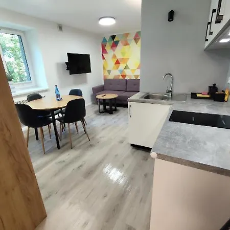 Dabrowka Cieplice Zdroj 1,15 *