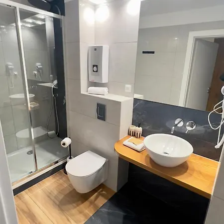 Апартаменты Dabrowka Cieplice Zdroj 1,15 Еленя-Гура