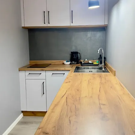 Dabrowka Cieplice Zdroj 1,15 Еленя-Гура