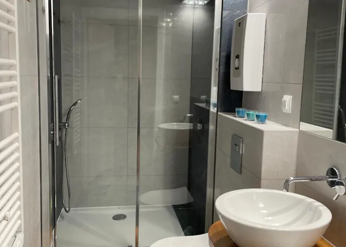 Dabrowka Cieplice Zdroj 1,15